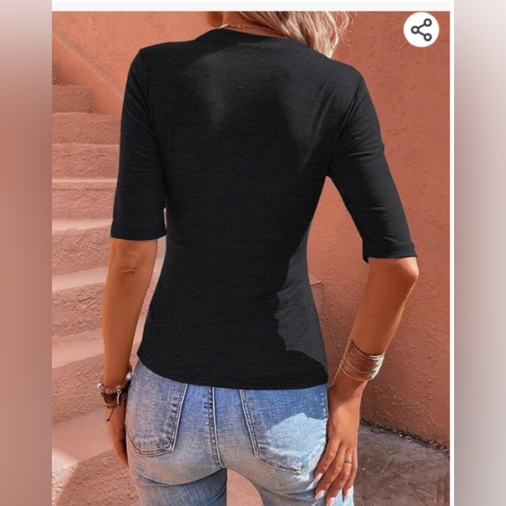 Womens side tie top. - Picture 2 of 4
